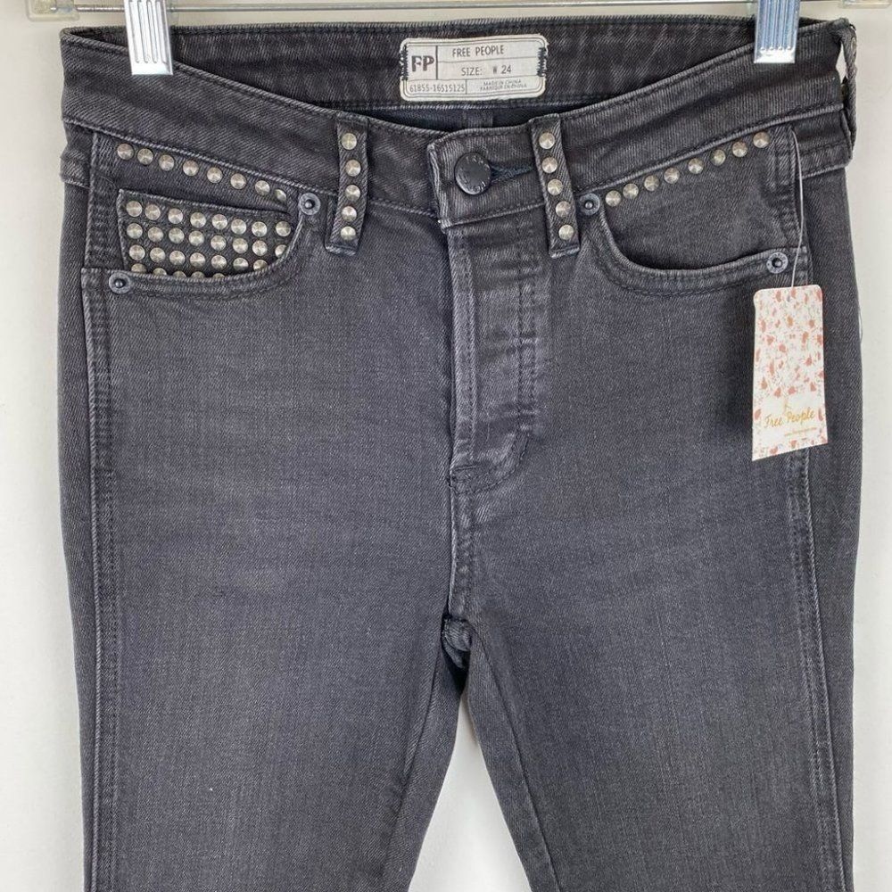 NEW Free People Stud High Rise Rocker Skinny Jeans - Picture 3 of 8